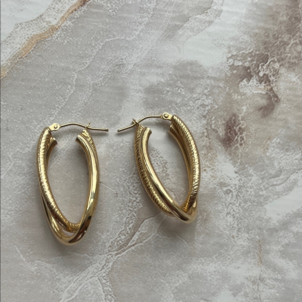 14k Yellow Gold HOOP Earrings. Intertwined Textured Loop earrings